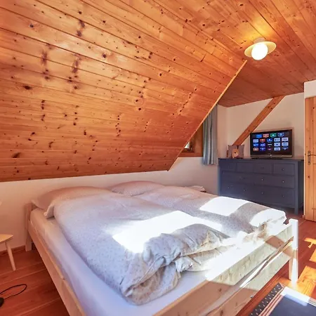 Horská chata Lubka Lucatin