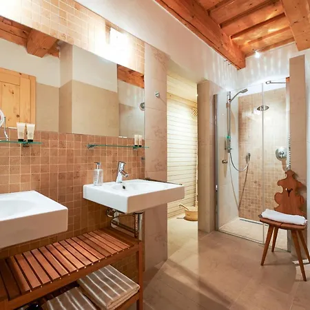 Lubka Horská chata Lucatin